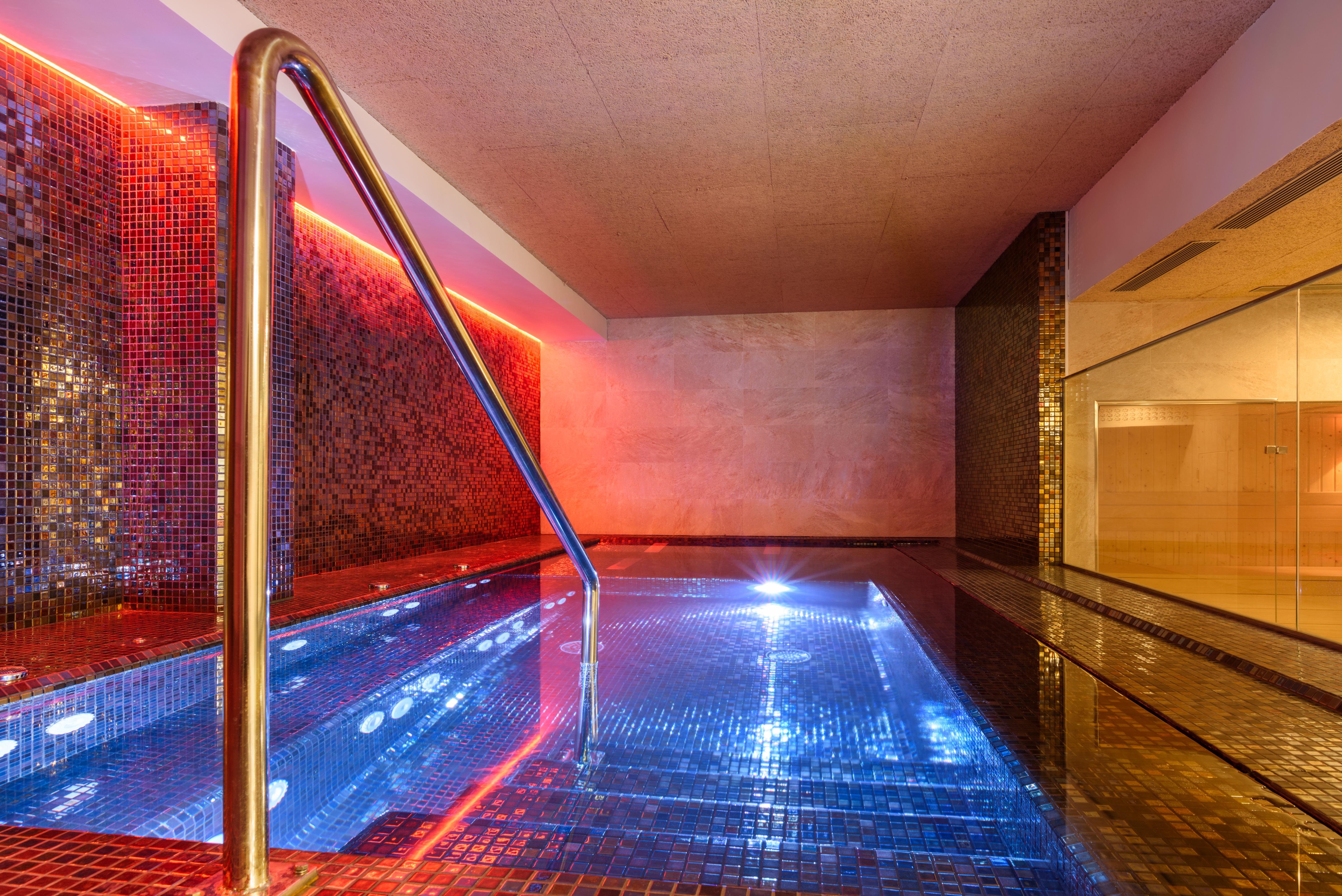 Отель Eurostars Fuerte Ruavieja Логроньо Экстерьер фото