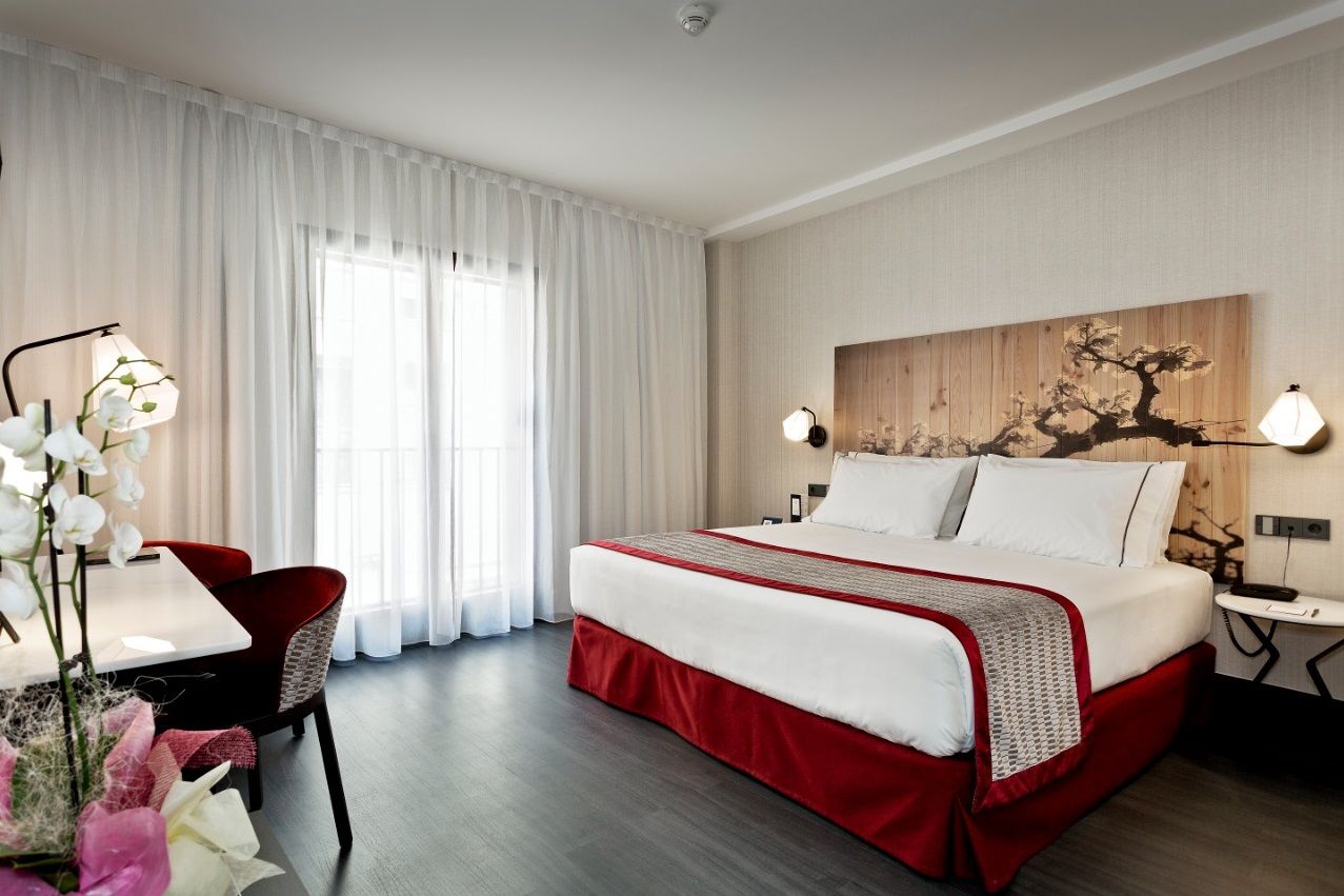 Отель Eurostars Fuerte Ruavieja Логроньо Экстерьер фото